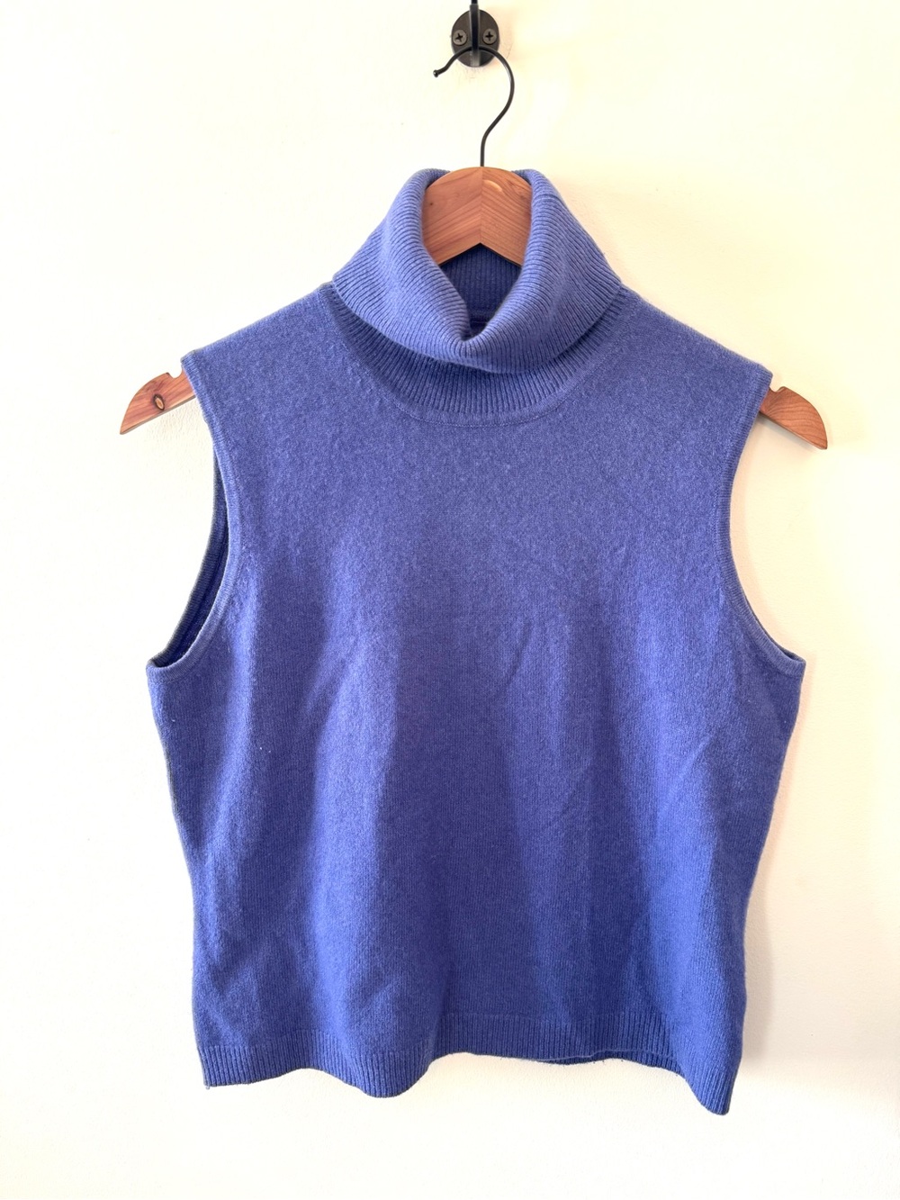 Grace Cashmere Sleeveless Turtleneck Sweater Periwinkle Blue Size L Luxury Knit